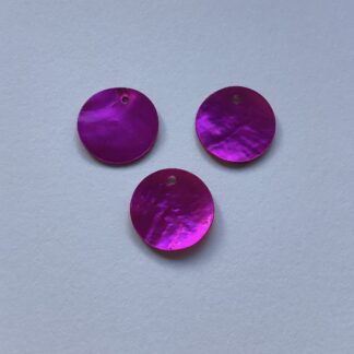 Round Shell Charm – Fuchsia Pink  – 15mm.