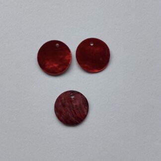 Shell Charm  – Deep Red – 15mm