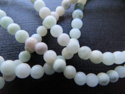 Jade Beads – Pale Green – 4mm – Strand Of 90 Beads