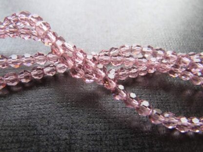 Faceted Crystal Round Beads – Light Purple – 4mm – Strand Of 85 Beads