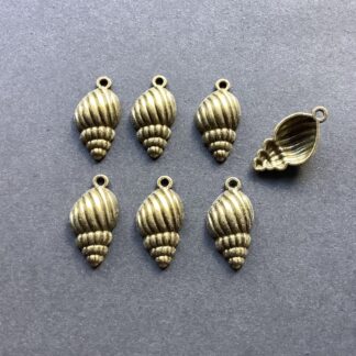 Shell Charm – Antique Bronze – 25x13mm