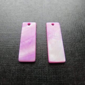 Mother Of Pearl Charm/Pendant – Dark Pink – 30x10mm