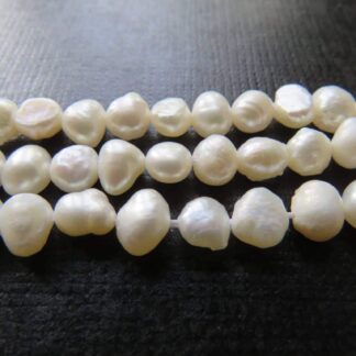 Natural Cultured Freshwater Pearls – Oval – 5x6x4mm – Strand Of 30