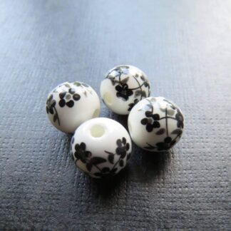 Porcelain Bead – Black Flower – 10 mm