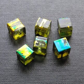 Glass Bead – Cube – Smoky Topaz – 8x8mm