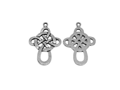 Celtic Knot Cross Pendant – Antique Silver – 33x23mm