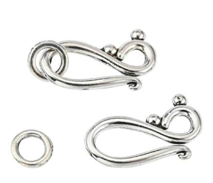 Hook And Eye Clasp – Antique Silver – 20x12mm